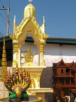 ศาลพระพรหม 30 นิ้ว